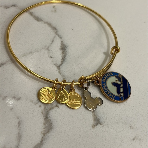 Disney Lion King Alex & Ani bracelet Hakuna Matata In Gold with Charms - Picture 4 of 5